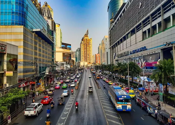 Go Suvarnabhumi Airport - One Way Shuttle Service Drop-off รถส่งสนามบินฟรี Apartamento Bangkok